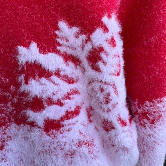ANDTHEWHY Fuzzy Snowflake Red and White Ombre Thick Winter Sweater M/L - Picture 4 of 9